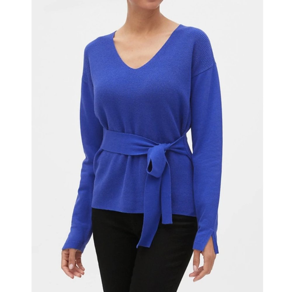 Banana Republic Petite Belted V-Neck Sweater